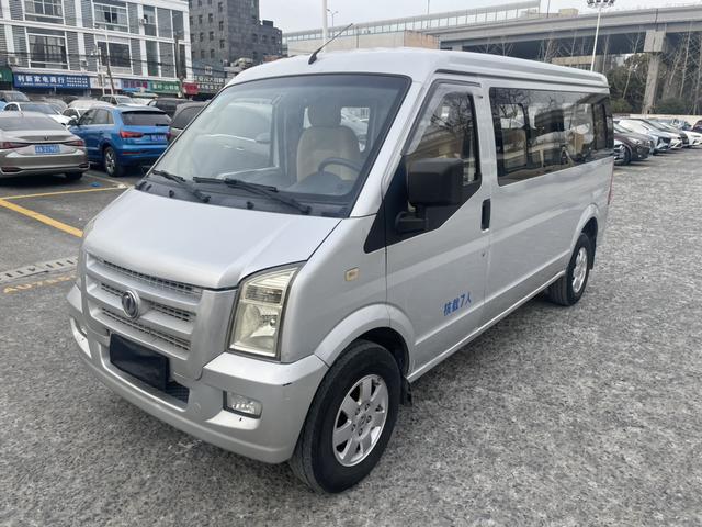 Dongfeng Xiaokang C37