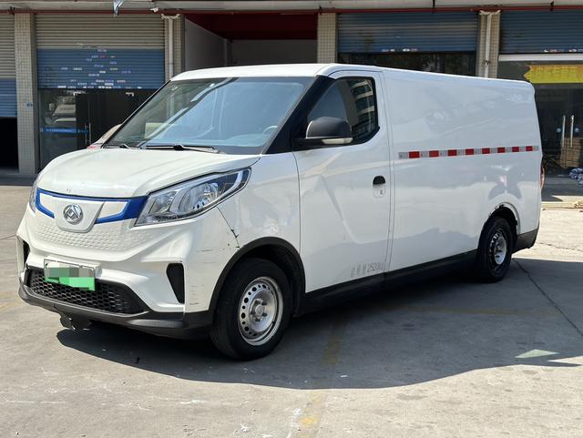 Maxus EV30