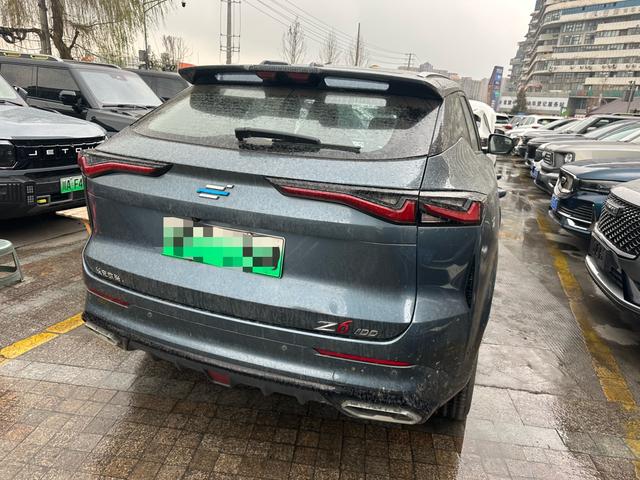 Oshan Changan Auchan Z6 iDD new energy