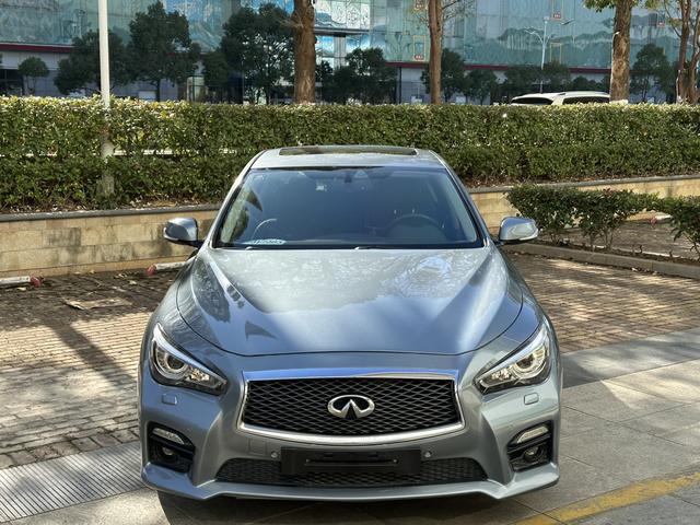 Infiniti Q50