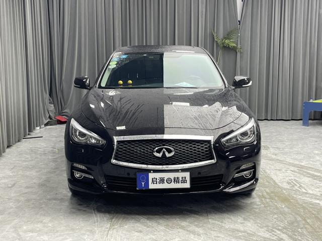 Infiniti Q50L