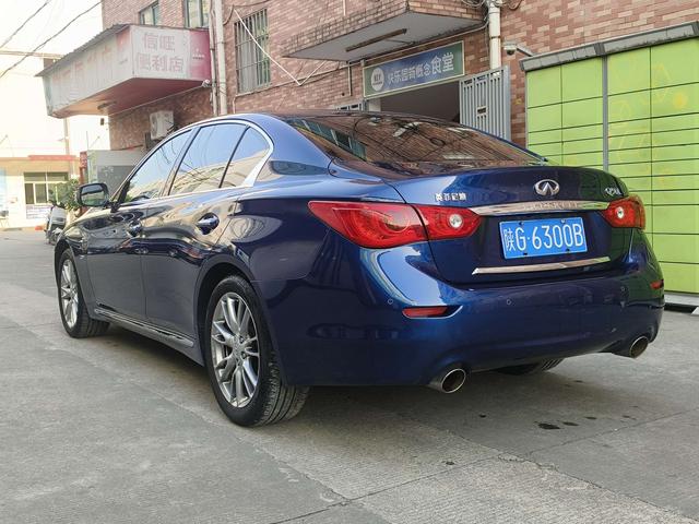 Infiniti Q50L