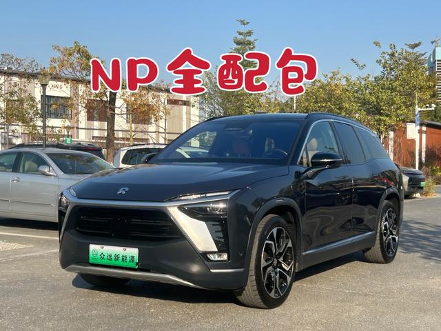 NIO ES8