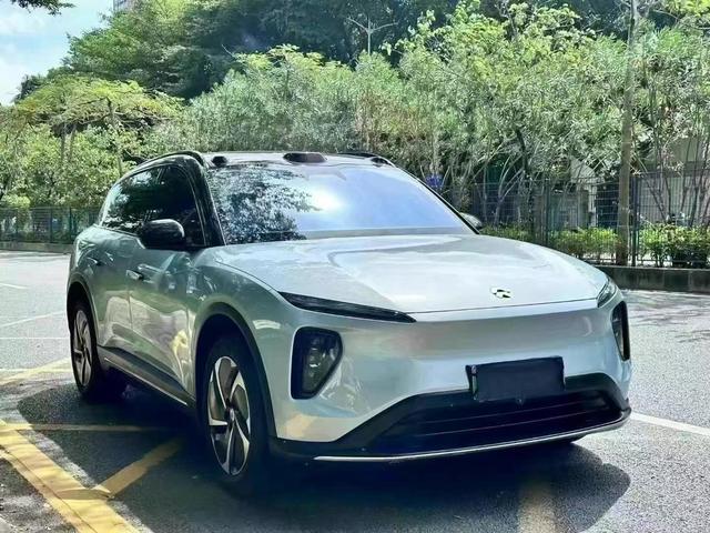 NIO ES6