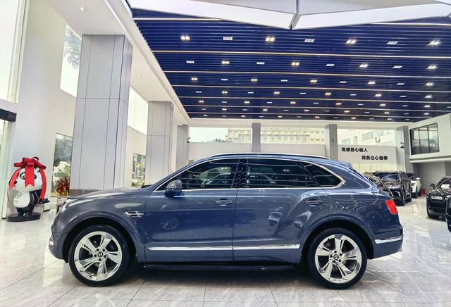 Bentley Bentayga