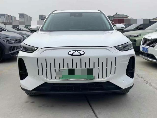 Chery Fengyun T9