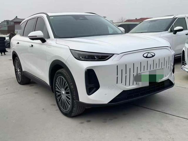 Chery Fengyun T9