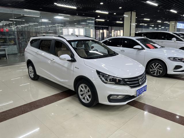 Baojun 310W