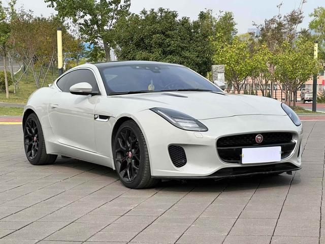 Jaguar F-TYPE