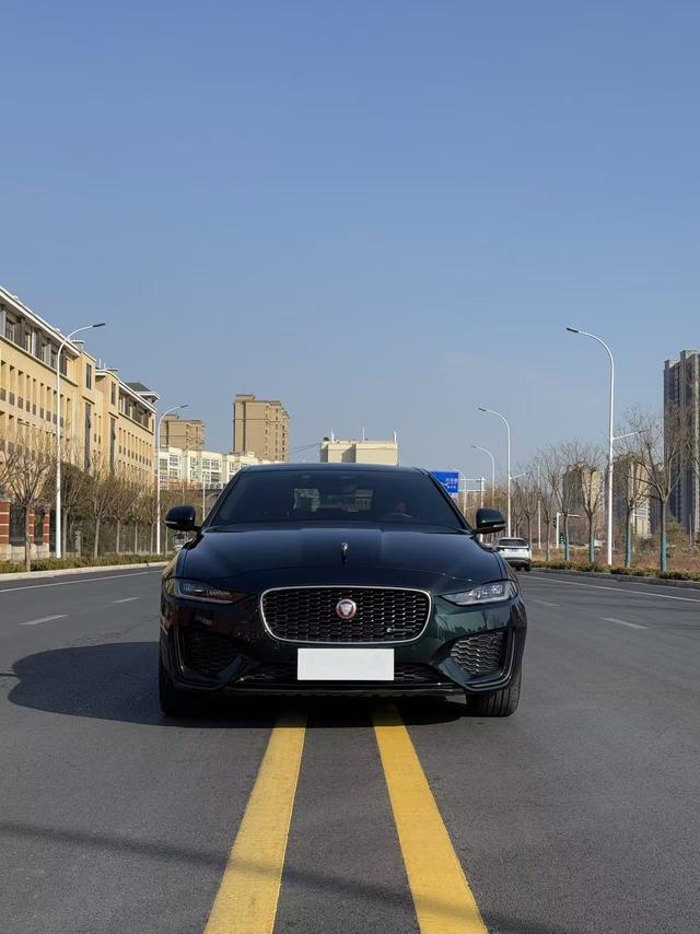 Jaguar XEL