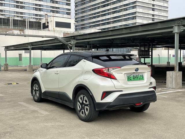 Toyota C-HR EV