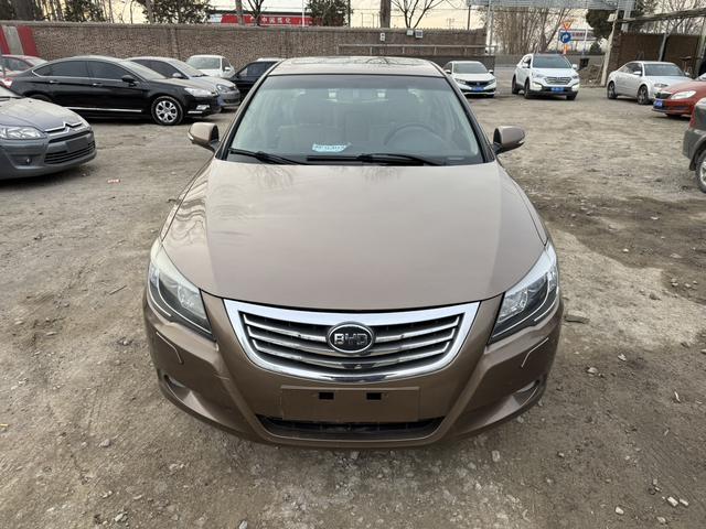 BYD G6