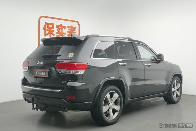 Jeep Grand Cherokee (imported)