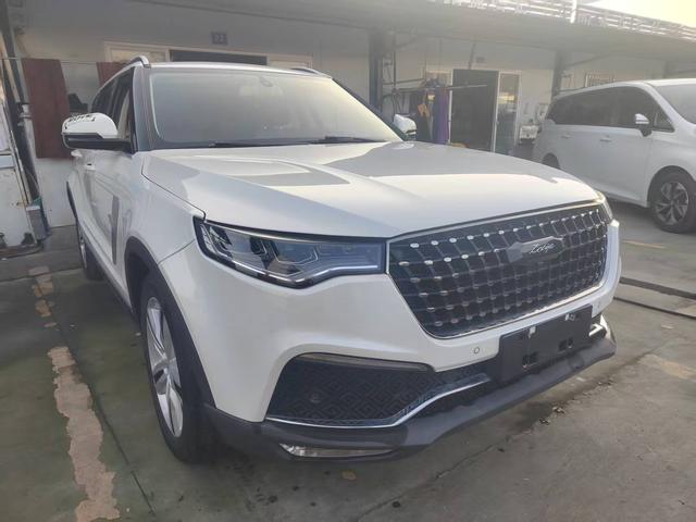 Zotye T700