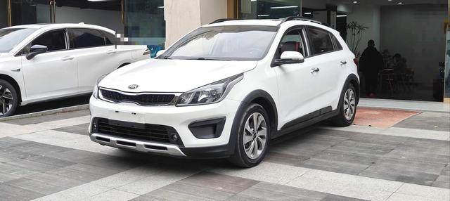 Kia KX CROSS