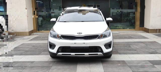 Kia KX CROSS