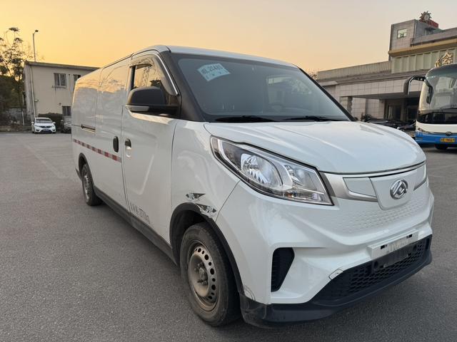 Maxus EV30