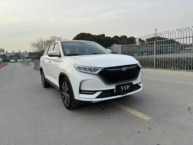 Oshan Changan Auchan X7