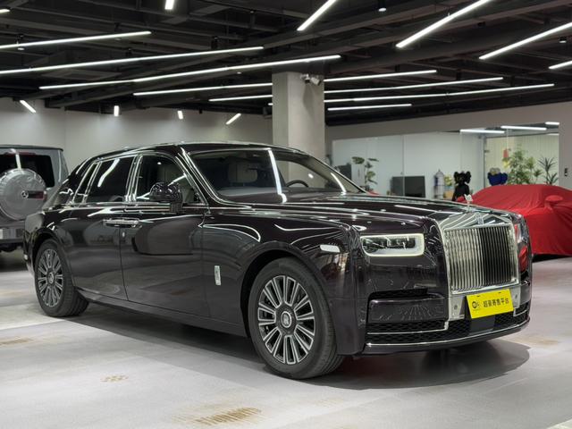 Rolls Royce Phantom