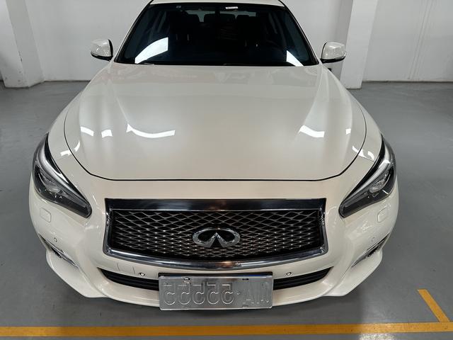 Infiniti Q50L