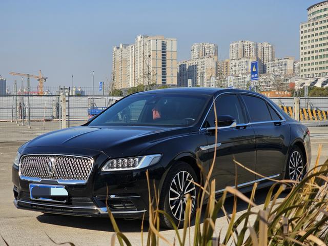 Lincoln Continental