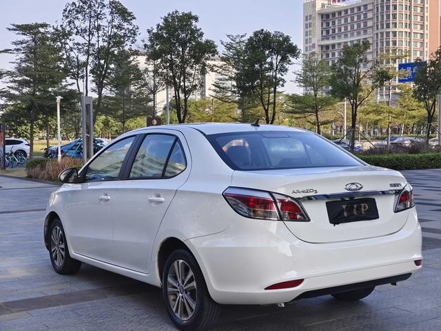 Chery Arrizo 3