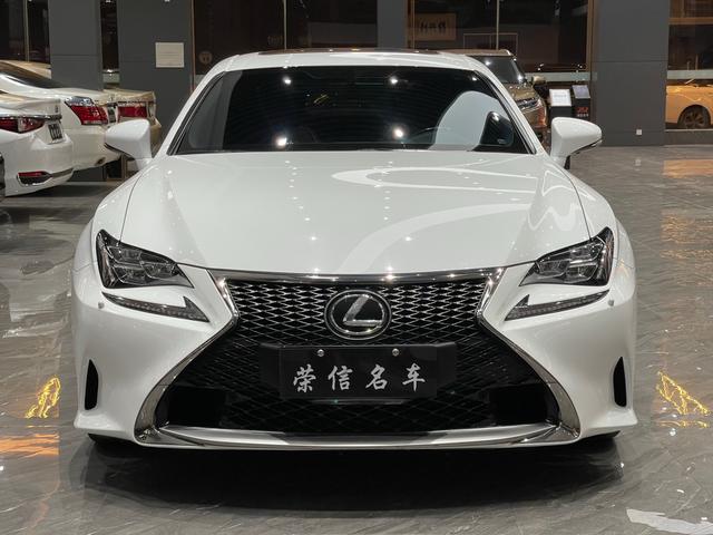 Lexus RC