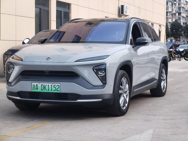 NIO ES6