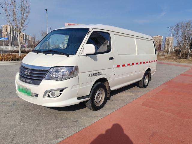 Golden Dragon Hiace EV