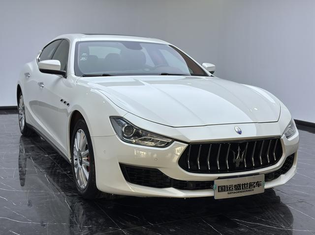 Maserati Ghibli