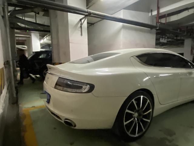 Aston Martin Rapide