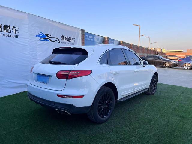 Zotye SR9