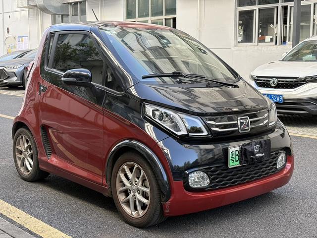 Zotye E200