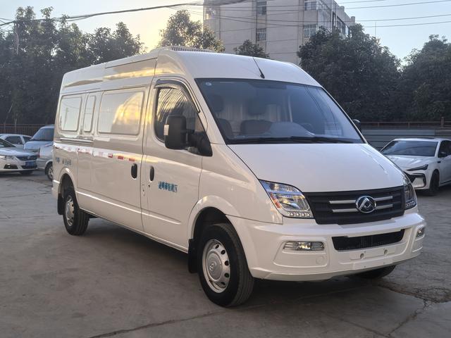 Maxus Xintu V80