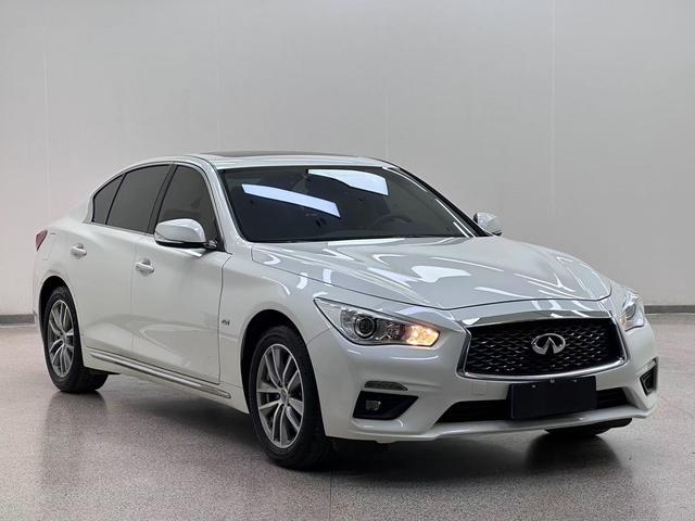 Infiniti Q50L