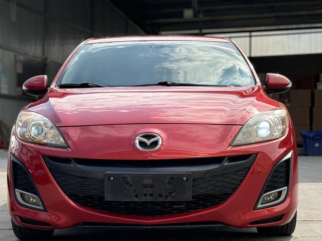 Mazda 3 (imported)