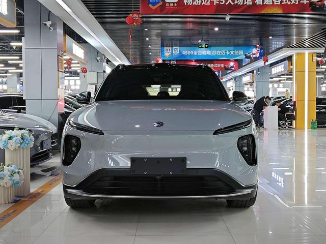 NIO ES6