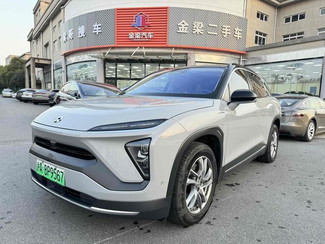 NIO ES6