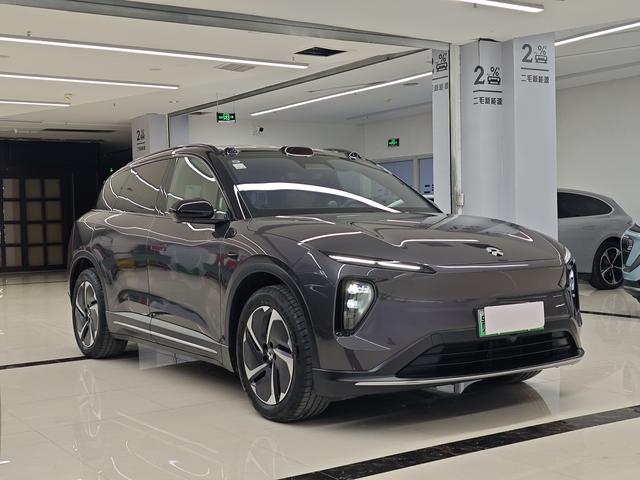 NIO ES6