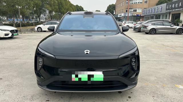 NIO ES6