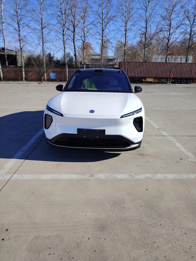 NIO EC6