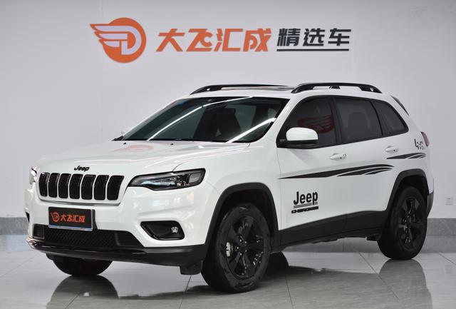 Jeep Free light