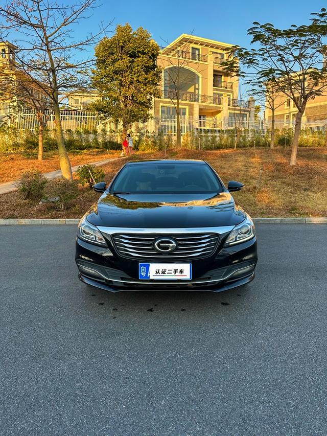 GAC Trumpchi GA8