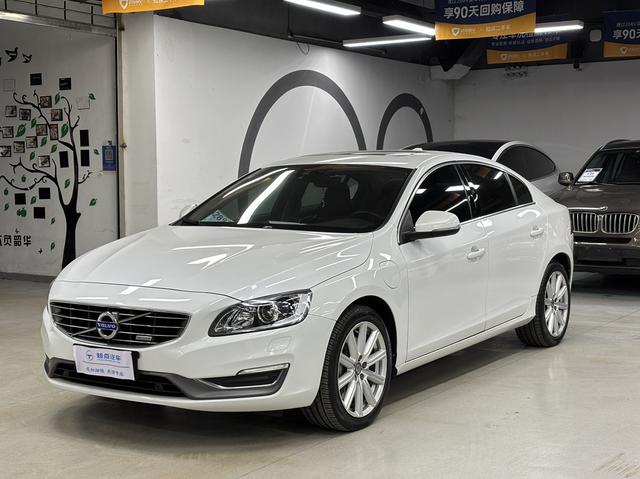 Volvo S60 PHEV