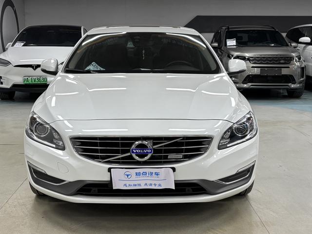 Volvo S60 PHEV