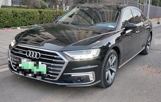 Audi A8 PHEV