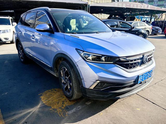 Dongfeng Fengshen AX7