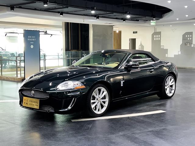 Jaguar XK