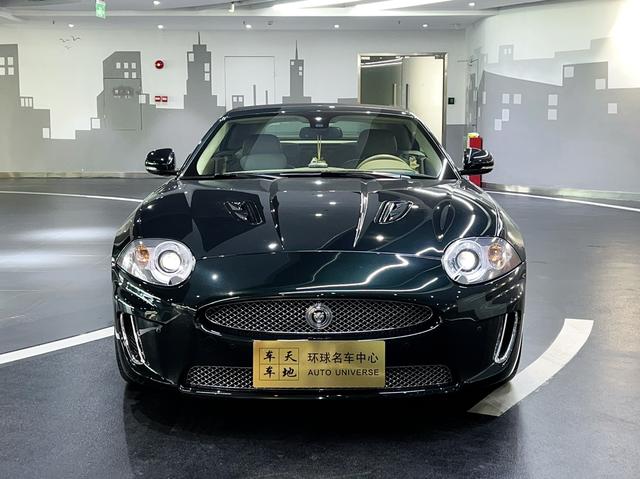 Jaguar XK