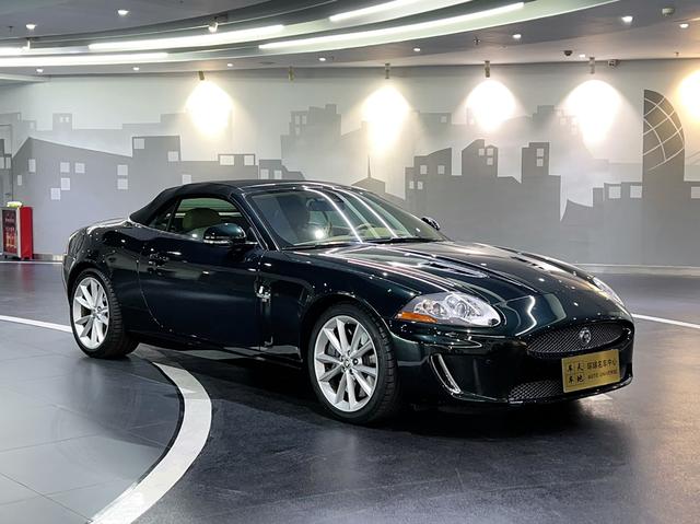 Jaguar XK